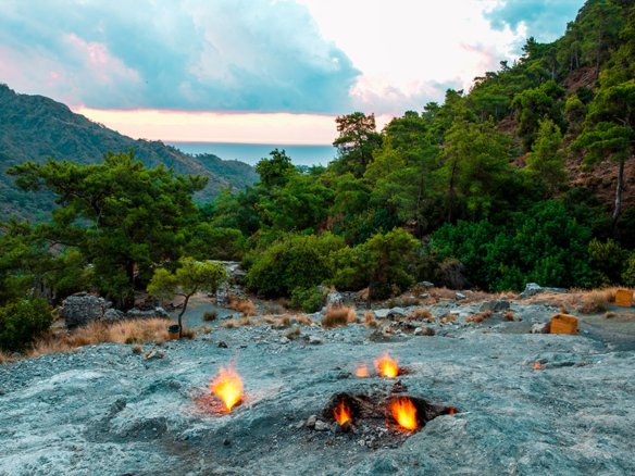 cirali yanartas gokyuzu