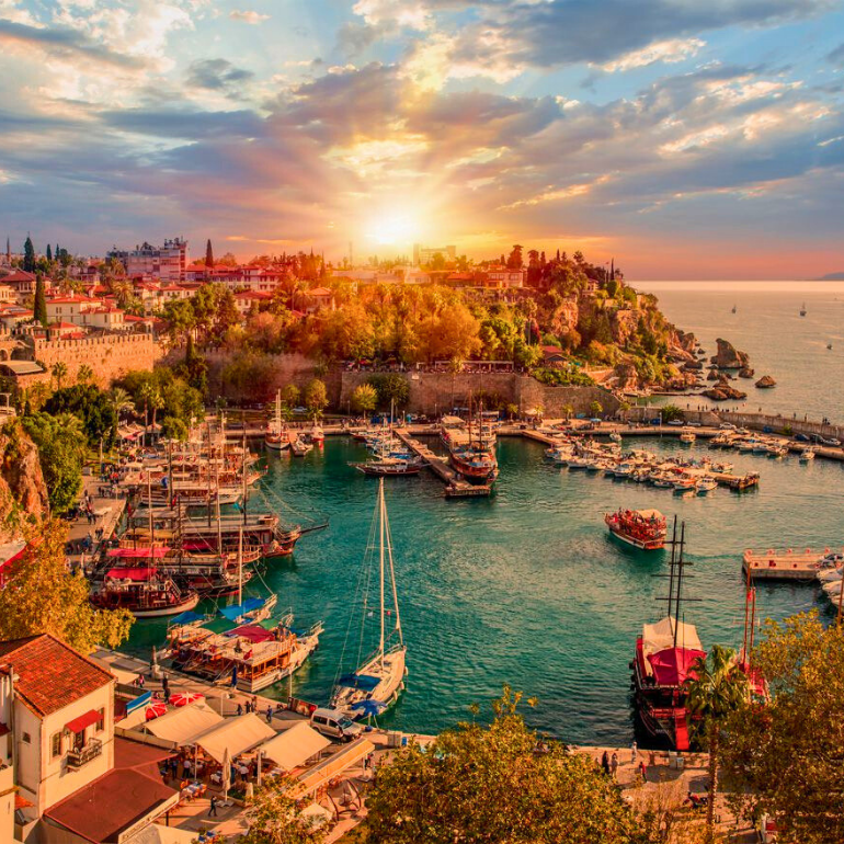 Antalya marina 770 x 770